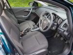 Vauxhall Astra Sports Tourer 2012 года
